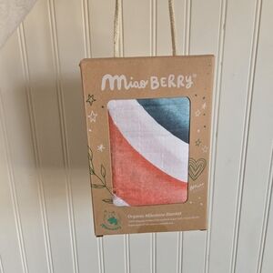 Miao Berry Organic Cotton Muslin Milestone Rainbow Swaddle Baby Blanket